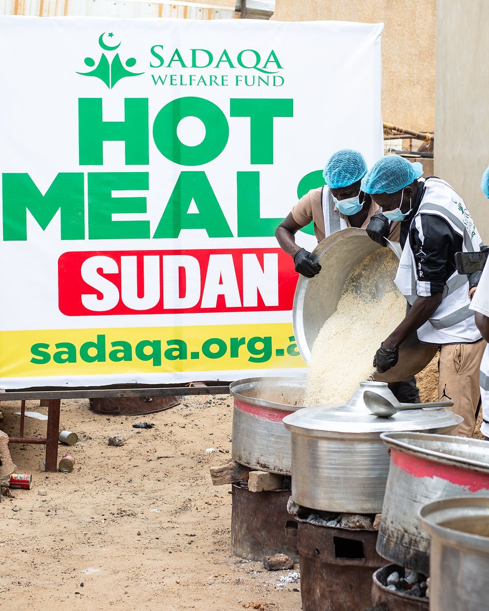 SadaqaWelfare's tweet photo. Every pot prepared is another step towards feeding a family🍲

Help provide hot meals to families in Sudan.

➡️ https://t.co/HwkNEQmtoz https://t.co/3Ae39FL1jQ