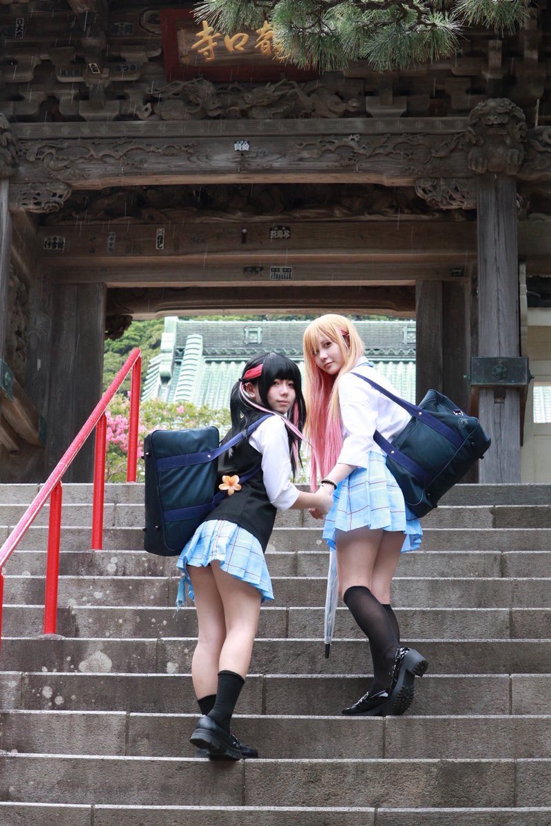 nr_a8h's tweet photo. ⚠️cosplay/喜多川海夢
　
　海夢→@nt_o5r 
　乃羽→@cosskaka 
　
　初カメラマン楽しかったです
　
　#コスプレ #えのこす #カメラマン https://t.co/IPAuyr3OiZ