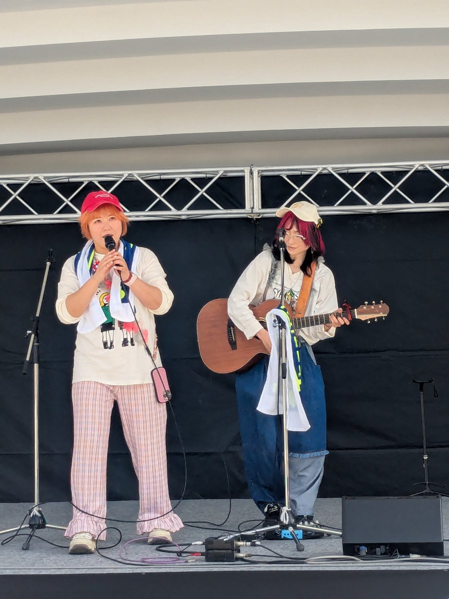 Sxs4pigBLinSG6G's tweet photo. #広島風お好み焼きふみちゃん感謝祭
出演者紹介
#想ワレ さん
お店のテーマソングを作って頂きました。
奈良県天理市出身デュオ。
故郷の発展に尽力してます。
#天理市コフフンにてフェス開催 https://t.co/XG5Seyg8NI