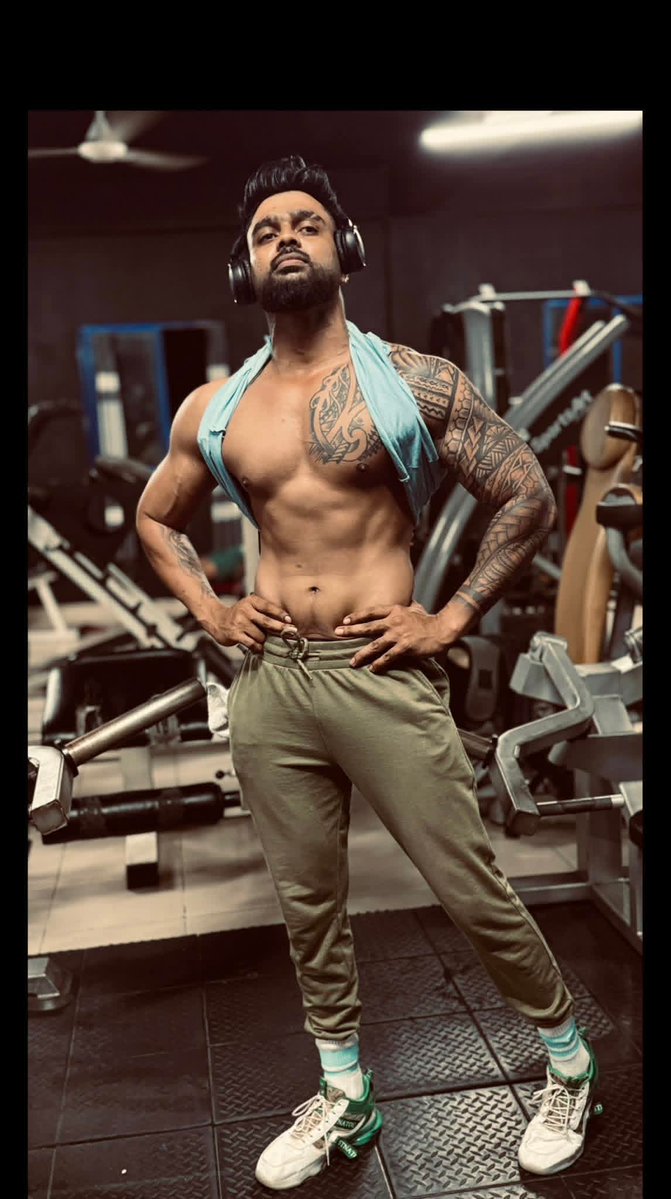 Manojmadushan tweet media