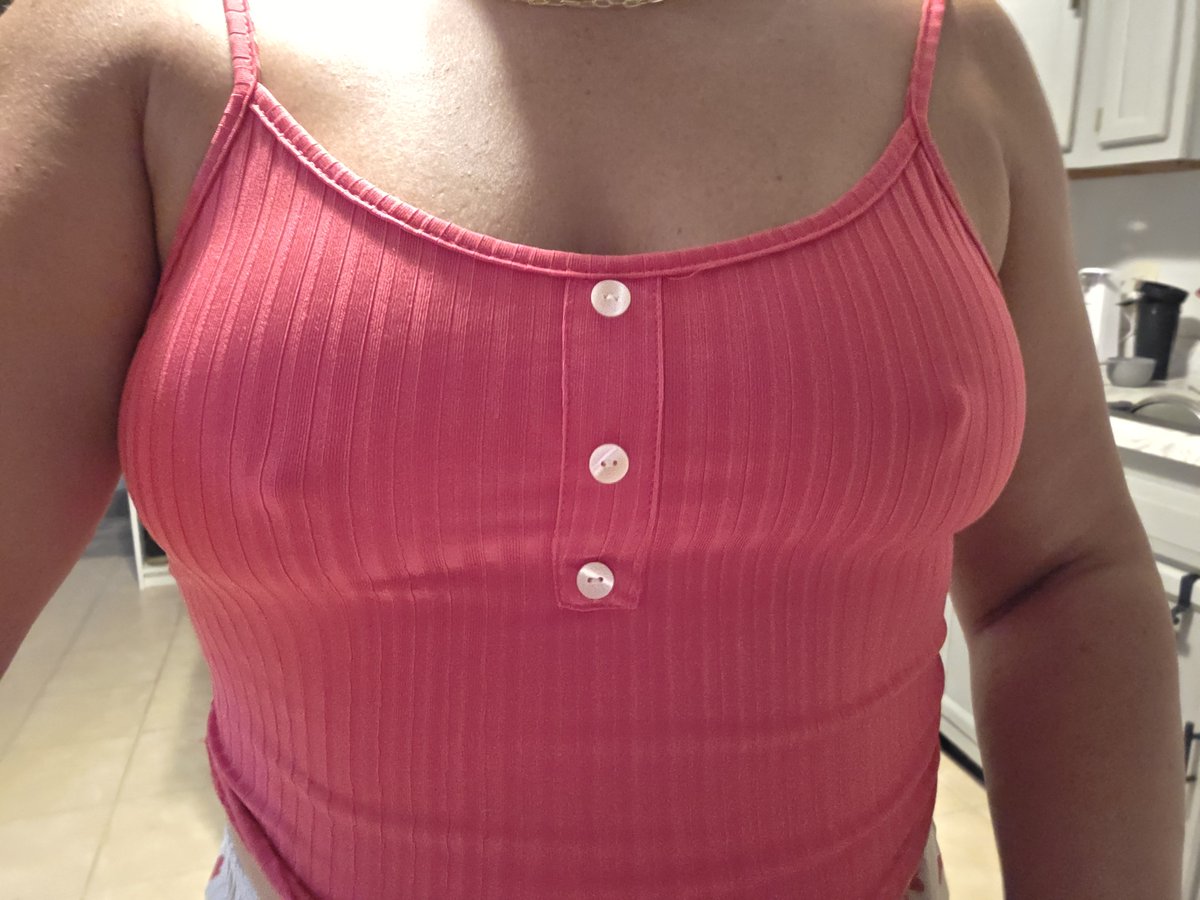 AddyWinters80's tweet photo. Ready for bed😘 https://t.co/bClS3b5VsT
