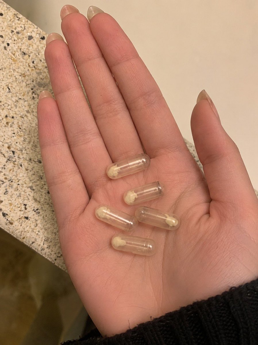 Trishacoca's tweet photo. How exactly I'm I supposed to #feel after this?
#mdma #molly #drugsporn
#addicted https://t.co/cdU2VzFDwX