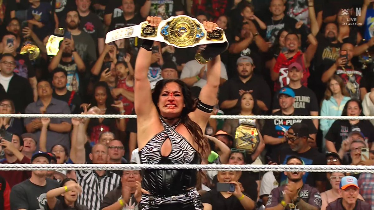 MarioWrestIing's tweet photo. LA RUDA

LA MÁS RUDA

RAQUEL RODRIGUEZ ES LA NUEVA CAMPEONA INTERCONTINENTAL #WWERAW https://t.co/jPPkJBebYV