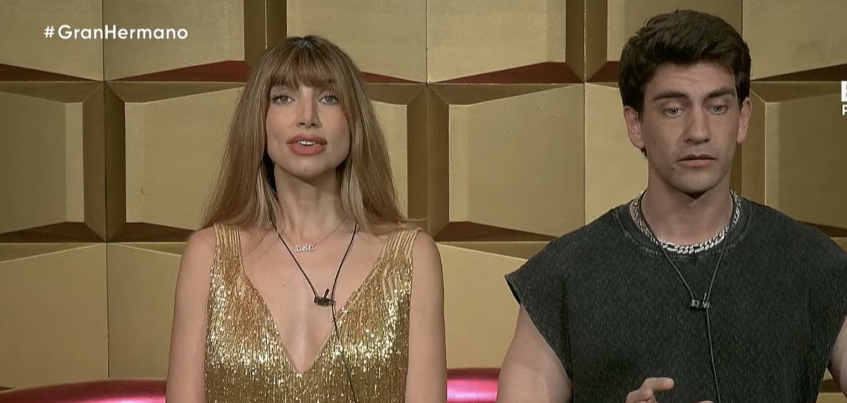 eeemiliano's tweet photo. los llamaron a la dirección para retarlos alskdjs 
#GranHermano https://t.co/7aCL58g7Y3