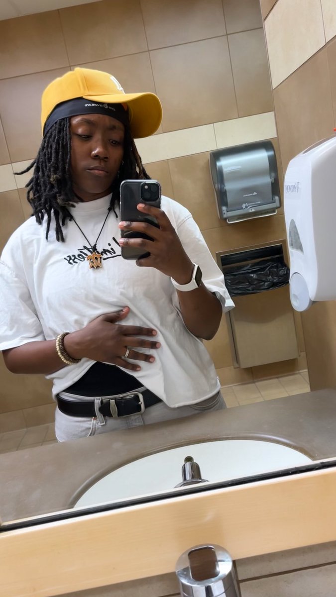 TaefranX's tweet photo. Hi guys catch ma streams  🫶🏾❣️
Follow &amp; turn those post notifications on so you don’t miss me 😉
https://t.co/0VWr9oE1cM
#stem https://t.co/Yglrgy4diB