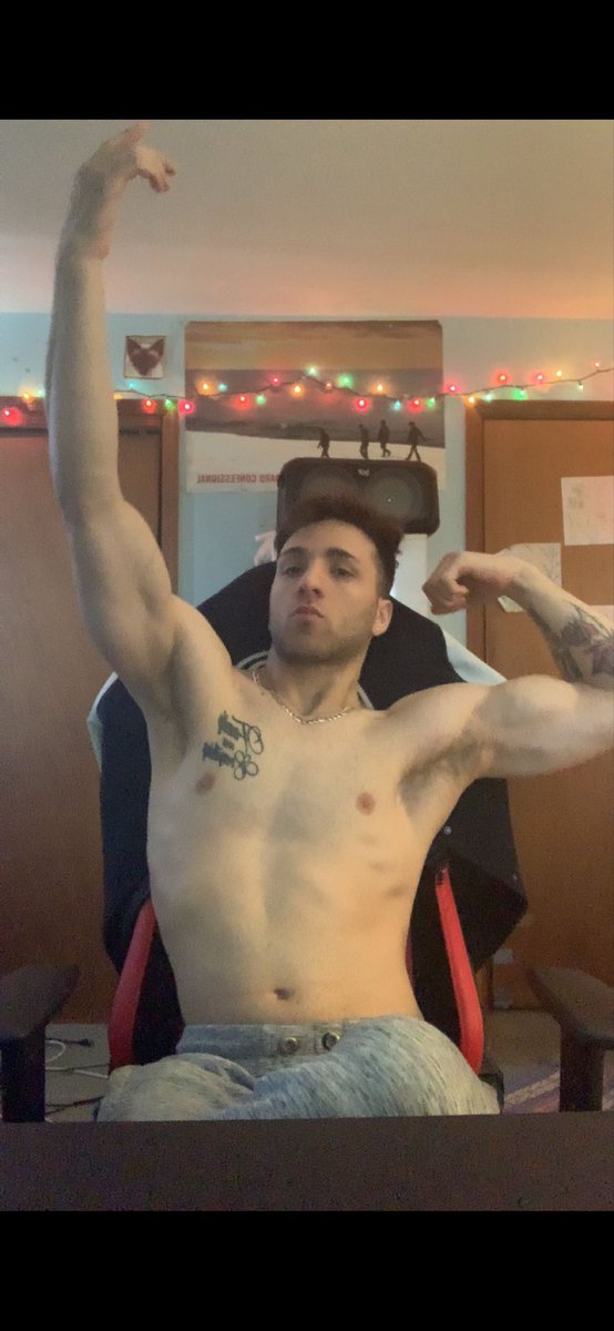 adhduke_'s tweet photo. Feelin’ like a Greek God ⚡️ https://t.co/luCZlfBDT0