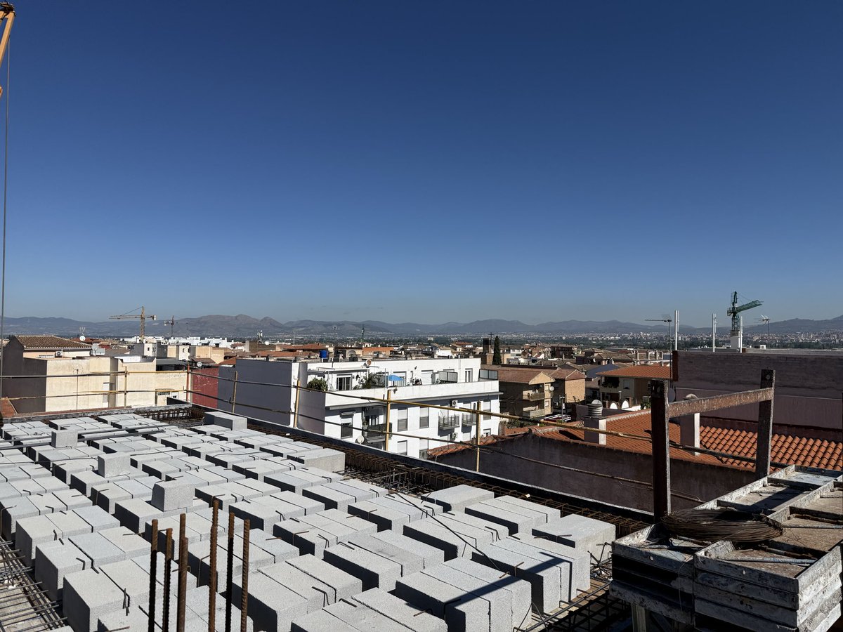 sevegra's tweet photo. Las vistas de nuestros áticos. En Armilla van a ser espectaculares https://t.co/T88enNSYk5
