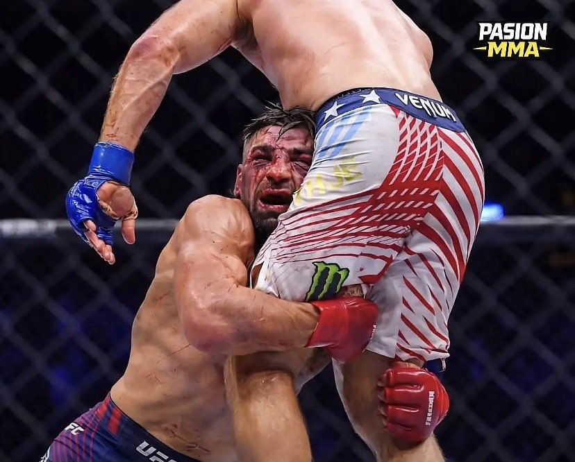 merabhater's tweet photo. @levani3105 @BorzzLightyear If Gaethje does this to you in the  wrestling imagine what movsar would do https://t.co/Yqe1AisrHR