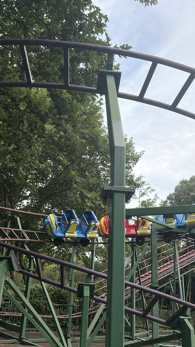 ATreuschel's tweet photo. Jour 1 :

Arrivé sur la ville tôt le matin ! Changement de programme, Océan Haichang park ça sera pour un autre jour car le coaster est en maintenance. Donc on va visiter la ville ! On en profite pour valider le premier crédit du trip ! https://t.co/Lo4Vtu8fGq