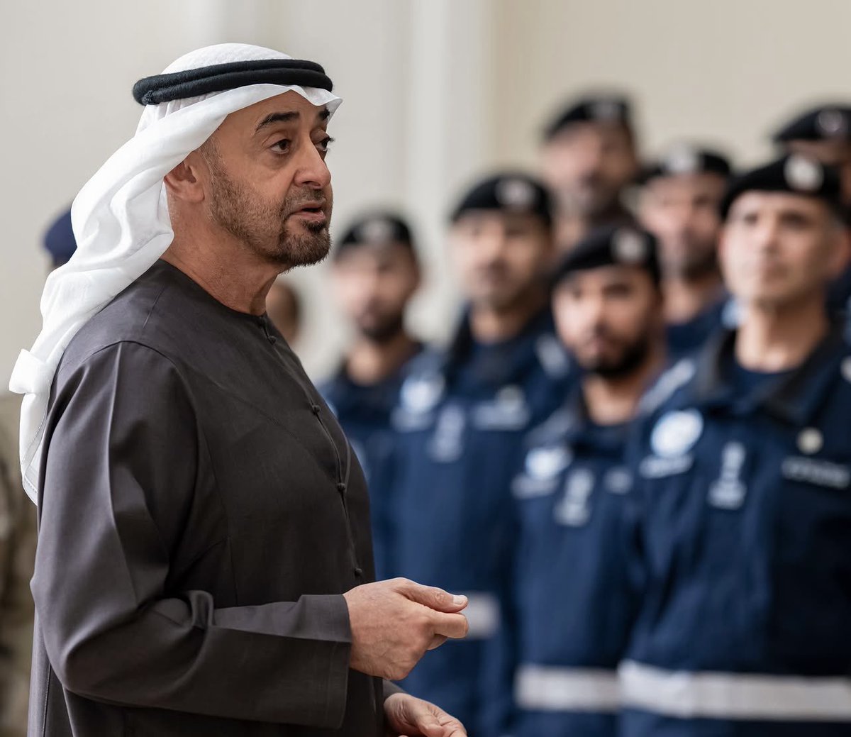 mmdlshr87487774's tweet photo. قائد الوطن🇦🇪🤍
 #رئيس_الدولة
 #محمد_بن_زايد 
#محمد_بن_زايد_عزنا_وفخرنا https://t.co/gb55bOLZnd