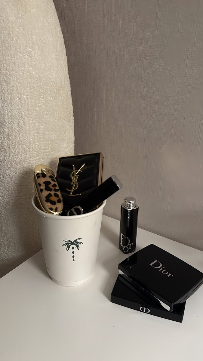 03xvv_'s tweet photo. 🤎💫🐆🌴 https://t.co/04O7nzLxJn