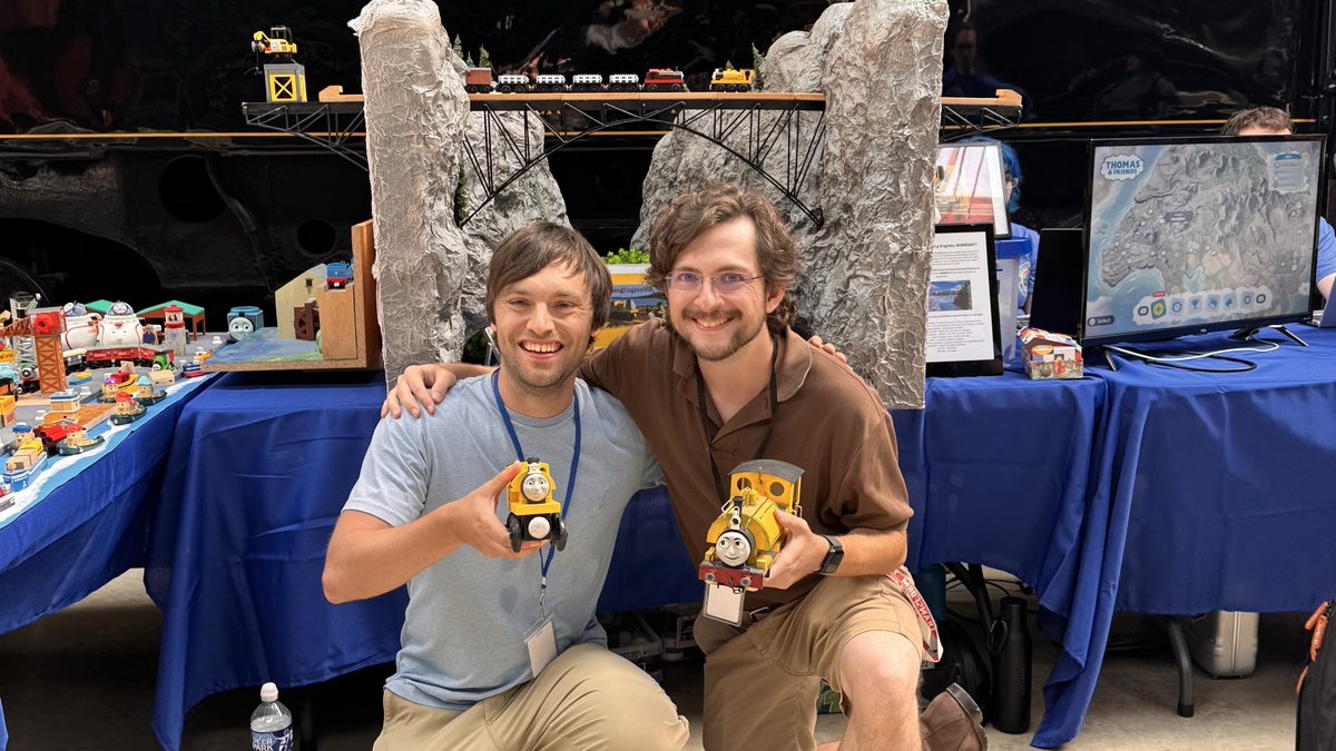 EEngine93's tweet photo. Meet my friend STEPHEN @SodorRyModeler 

“Eddie Redmayne” here is blocking me” grumbled Duncan https://t.co/Qr6AViCTKA