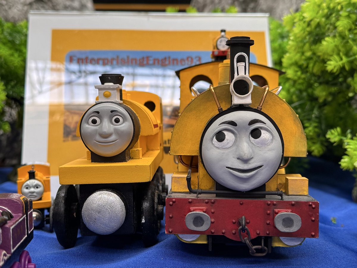 EEngine93's tweet photo. Meet my friend STEPHEN @SodorRyModeler 

“Eddie Redmayne” here is blocking me” grumbled Duncan https://t.co/Qr6AViCTKA