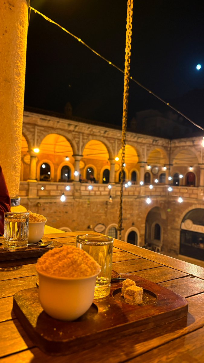 Zeynepcelikell's tweet photo. Manisa- Yeni Han ☕ https://t.co/zPQ1h37fDP