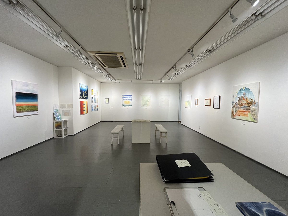 yamanouchiF's tweet photo. 山内文貴展その24 稲鳴りの歌
2026年7月28日(火)〜8月2日(日)
11:00〜19:00(最終日17:00まで)
場所・仙台アーティストランプレイス　スペースA

拙作の飾り会、本日より日曜までです
お近くお立ち寄りの際はよろしくお願いします
お隣りがキヨテン3ですので、トビラがアケハナたれています https://t.co/rDM7kmVLQM