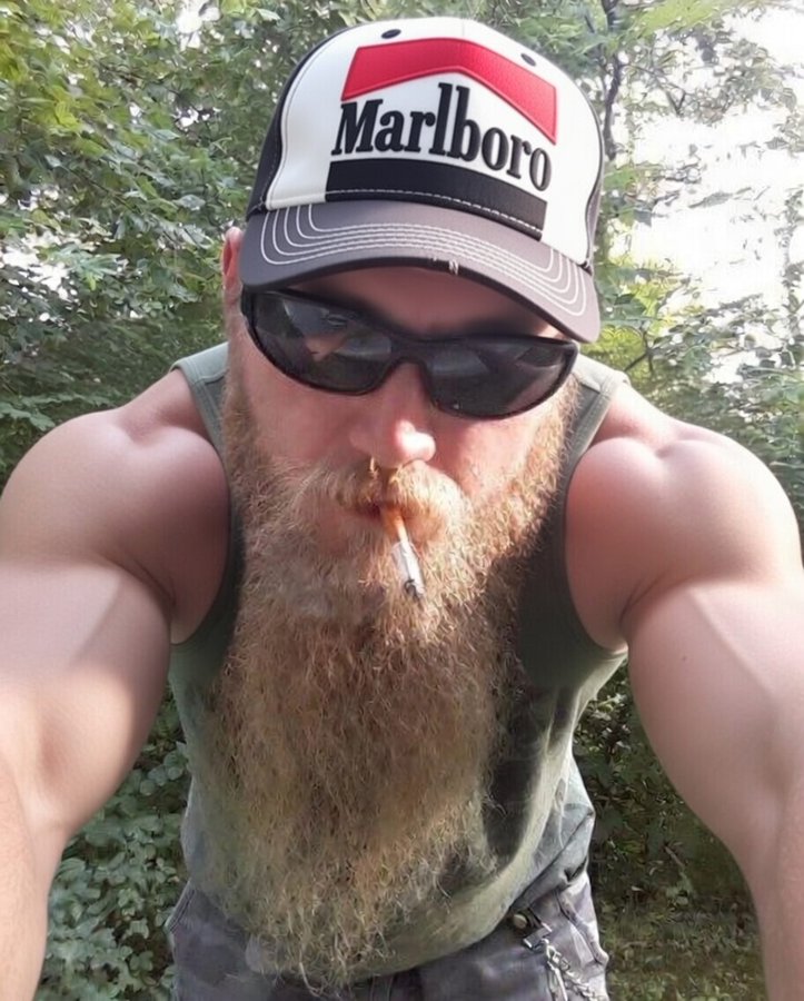 smoking919's tweet photo. Let me inspect that hole work you been doing boy https://t.co/9rGYRMdWeO
