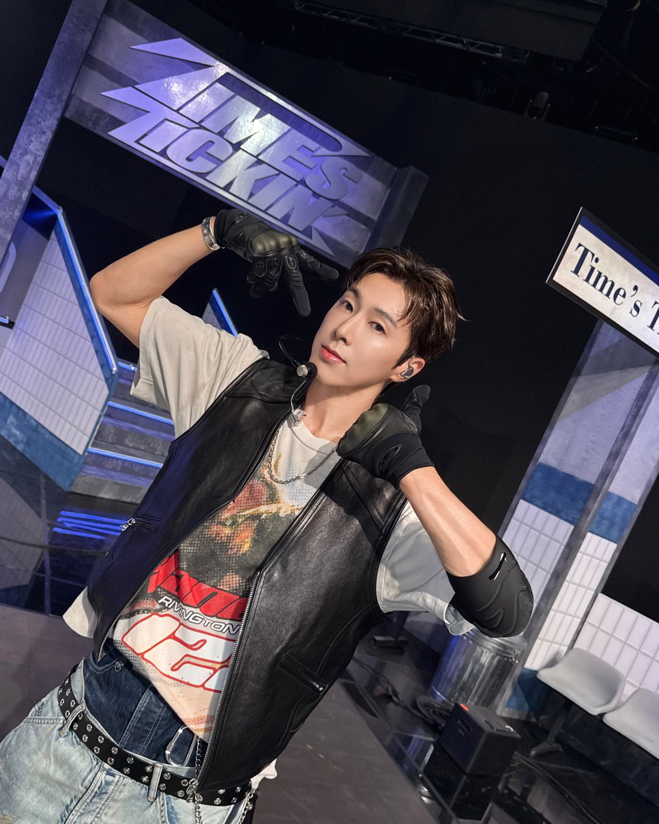 HappyUKWorld's tweet photo. 【音韓】ユンホ（東方神起）に投票完了！現在の得票数:283票
ユンホ「これからも<br>思い出を重ねよう❤️」
人気投票はこちらから↓
 https://t.co/UeA94W9SeG

#TimesTickin #UKNOW_TimesTickin
#UKNOW #유노윤호
#ユンホ #YUNHO
TVXQ 동방신기 東方神起 https://t.co/WElsEgDvqs