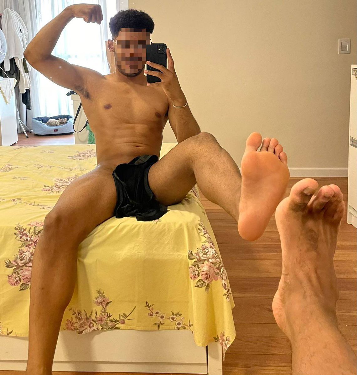 FindomPe's tweet photo. The best things are never fully revealed.

Leave something to earn.

#findom #cashmaster https://t.co/Mze233HzDi