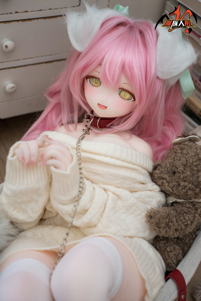 himetchao's tweet photo. つむぎ：
ちょまって！もおこの子さ反則級にかわいすぎない？
黄色い瞳がキラキラしてて優しい笑顔が癒し系すぎっ！
最高にキュンってしちゃうわ～～😆✨

#Kanadoll #Mozudoll #ラブドール アニメドール
↓リプにりんくあるよ～～ https://t.co/BJKDBzSajo