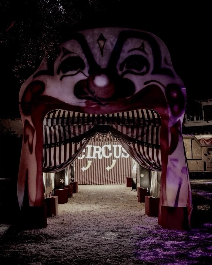 EncoreOfTheDead's tweet photo. The Performers: https://t.co/BqTiif0nso