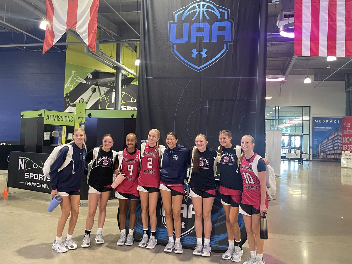 NEAttackRiseSel's tweet photo. 15 Rise finished the year playing some of their best basketball of the season.

Tremendous heart, great attitudes and just an overall fantastic group of young ladies.

Good luck with your upcoming high school seasons!

#attackfam https://t.co/9sKsZiXfkG