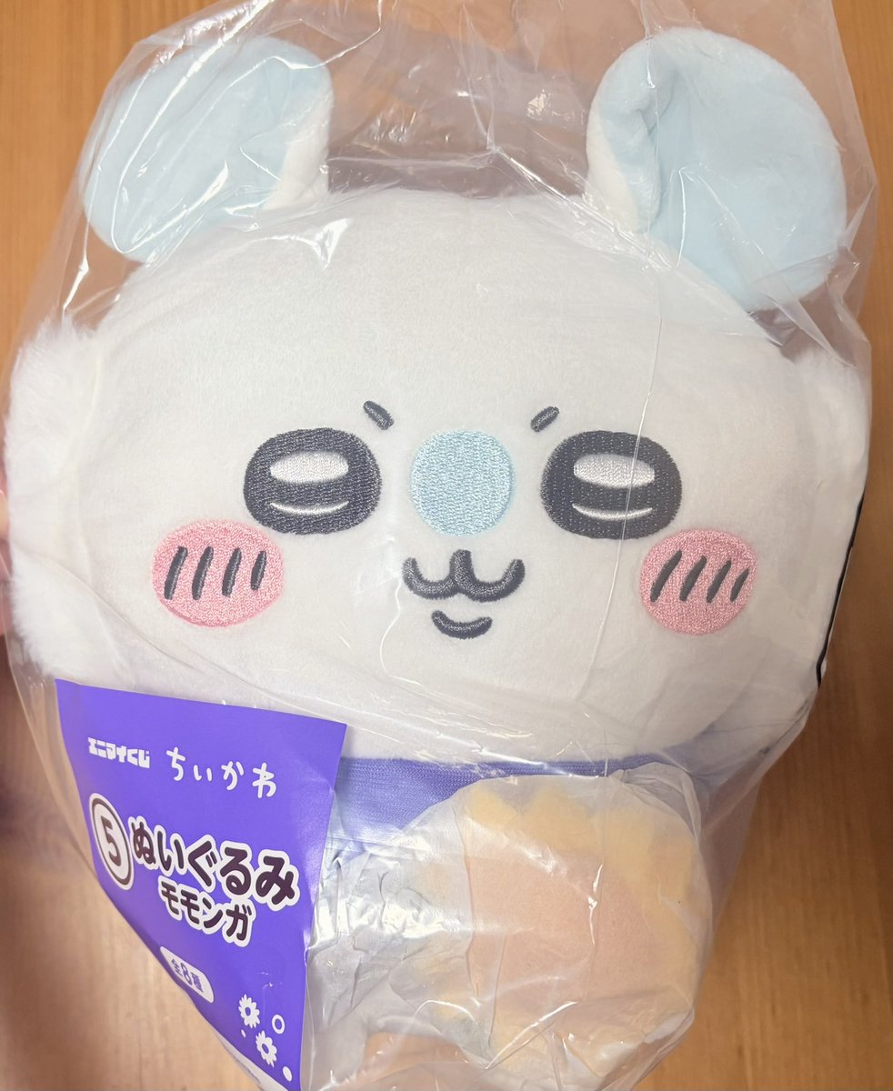 miyuteru's tweet photo. 【交換】
ちいかわ映画グッズ
特典チャーム
エニマイくじ
譲　モモンガぬいぐるみ
　　ラッコ　巾着
　　シーサーチャーム
求　ちいかわ
　　ハチワレ
　　うさぎ
　　くりまんじゅう
都内手渡し又は郵送
ぬいぐるみはできれば手渡し希望、異種は要相談
お気軽にお問い合わせください。
#ちいかわ
#ラッコ
#シーサー
#映画特典チャーム
#グッズ
#エニマイくじ