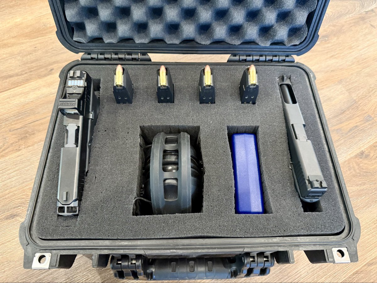 DaleStarkA10's tweet photo. Pimped out my range case.  Feels good man. https://t.co/7JcQszFiZl