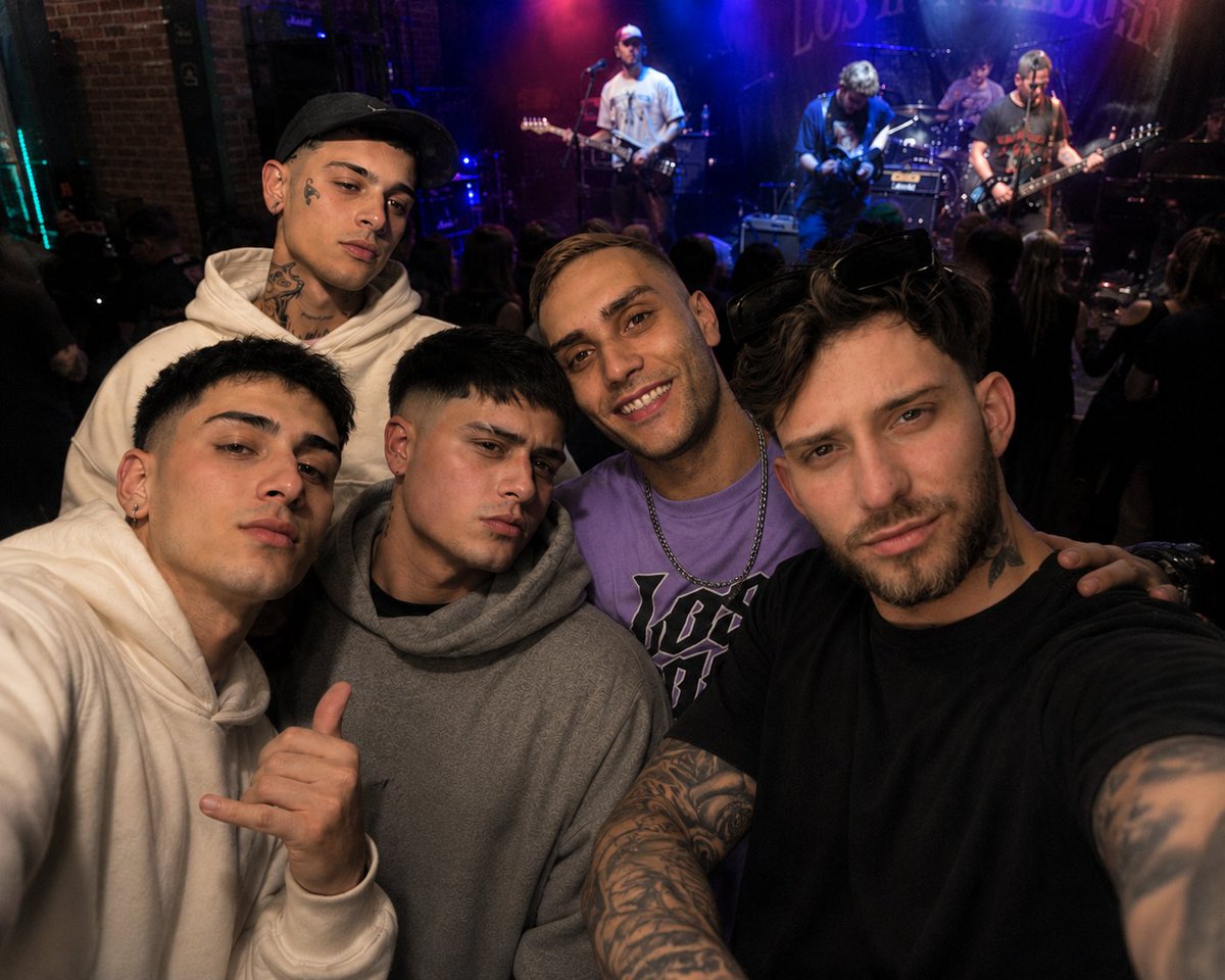 irontoptier's tweet photo. Ft. bros https://t.co/odAIXj06lV