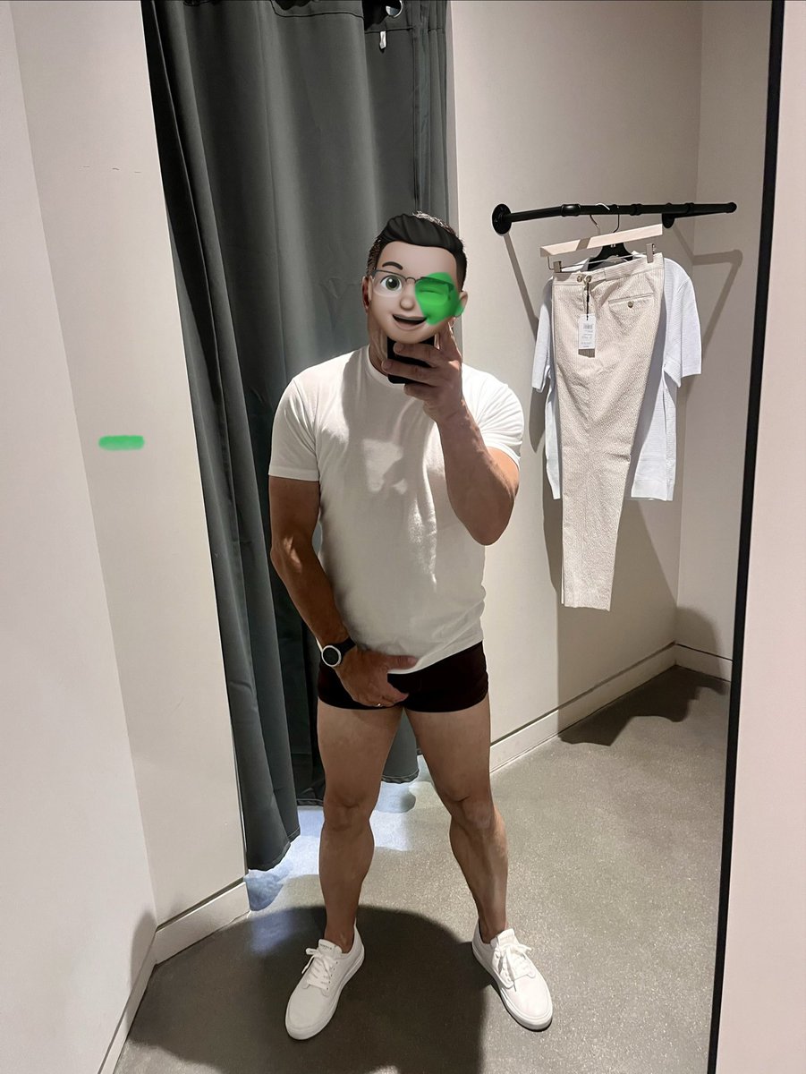 Beenwaiting7's tweet photo. Fitting room shenanigans https://t.co/H77xvX6ZES