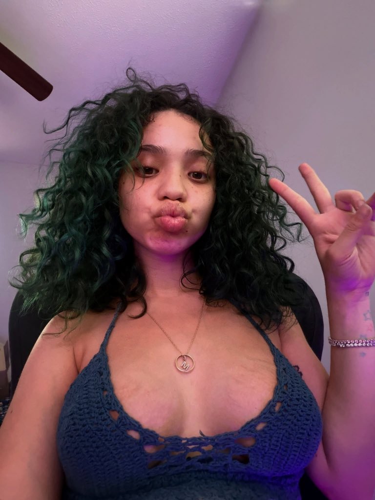 nuttyfacesorg tweet picture