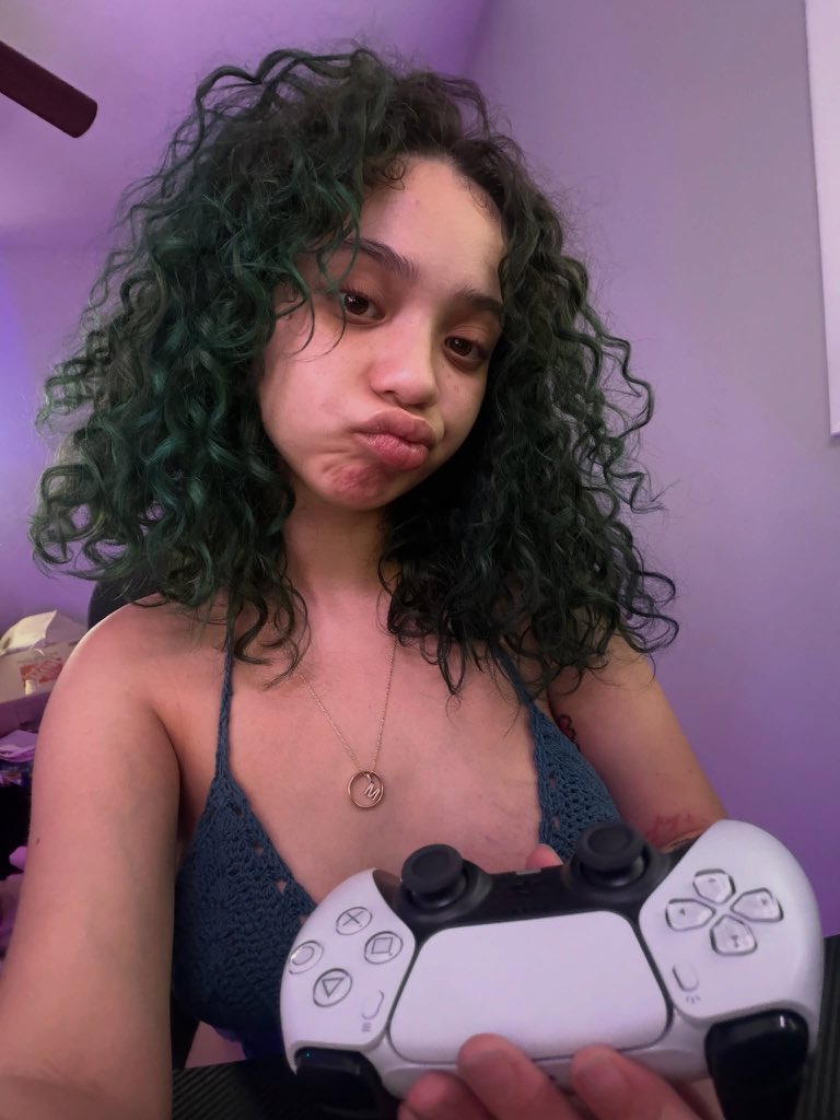 nuttyfacesorg tweet picture