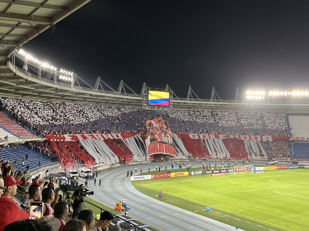boriszs29's tweet photo. El #1 para MÍ. Lo que hiciste por Junior y por este servidor de verdad que no se olvida en la vida. Quisieron retirarte, quisieron hacernos creer que estabas para el retiro, lo más increíble del hecho es haber estado para ver tu redención. GRACIAS GOLEADOR, ETERNO 70 ♾️ ❤️ https://t.co/1HK4jKrwoU