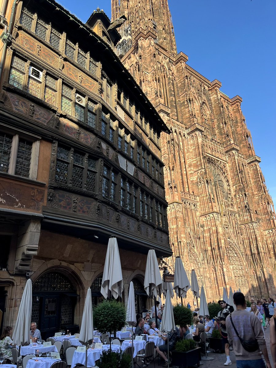 tmargaux_'s tweet photo. colmar strasbourg et rouen en haut du classement comment ne pas être d’accord franchement https://t.co/6l6dQCjXIw