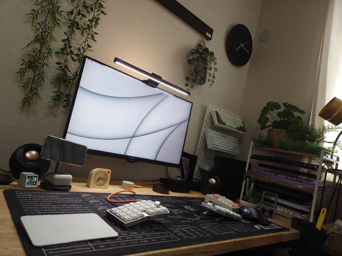 tottemoKent's tweet photo. Good morning, good desk

#desksetup https://t.co/qDkXtqu2vt