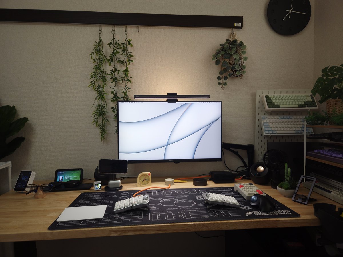 tottemoKent's tweet photo. Good morning, good desk

#desksetup https://t.co/qDkXtqu2vt