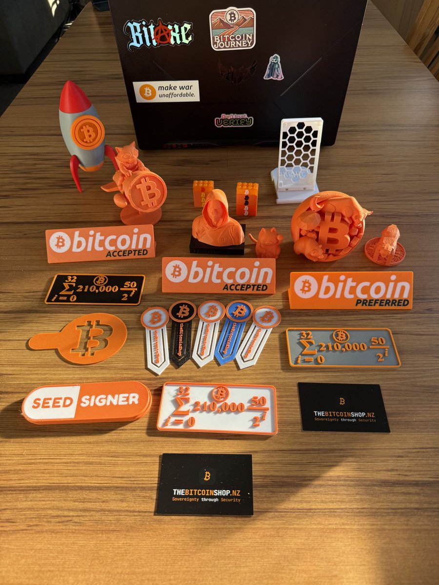 Btcjourney21's tweet photo. Huge thanks to @_thebitcoinshop for this amazing bag of goodies we received at @Bitkiwi1!

Every new merchant we onboard at @TheBitcoinBasin receives a welcome gift basket, so this is exactly what we need!

If you are looking for Bitcoin hardware  makesure to check them out, they are the best place in New Zealand.

Use code TBJ2009 to get 5% off your order.

Sovereignty Through Security.