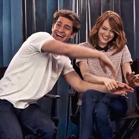becomeso_numb's tweet photo. E ricordiamoglielo al mondo chi eravamo e che potremmo ritornare💔
#stonefield
#andrewgarfield
#emmastone
#theamazingspiderman https://t.co/e6v0SNi6Bt