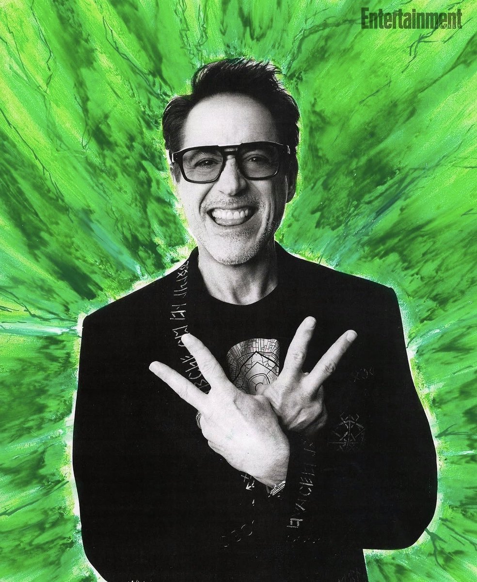 MCUFilmNews's tweet photo. Robert Downey Jr. for @EW https://t.co/9pOGqh8n4z