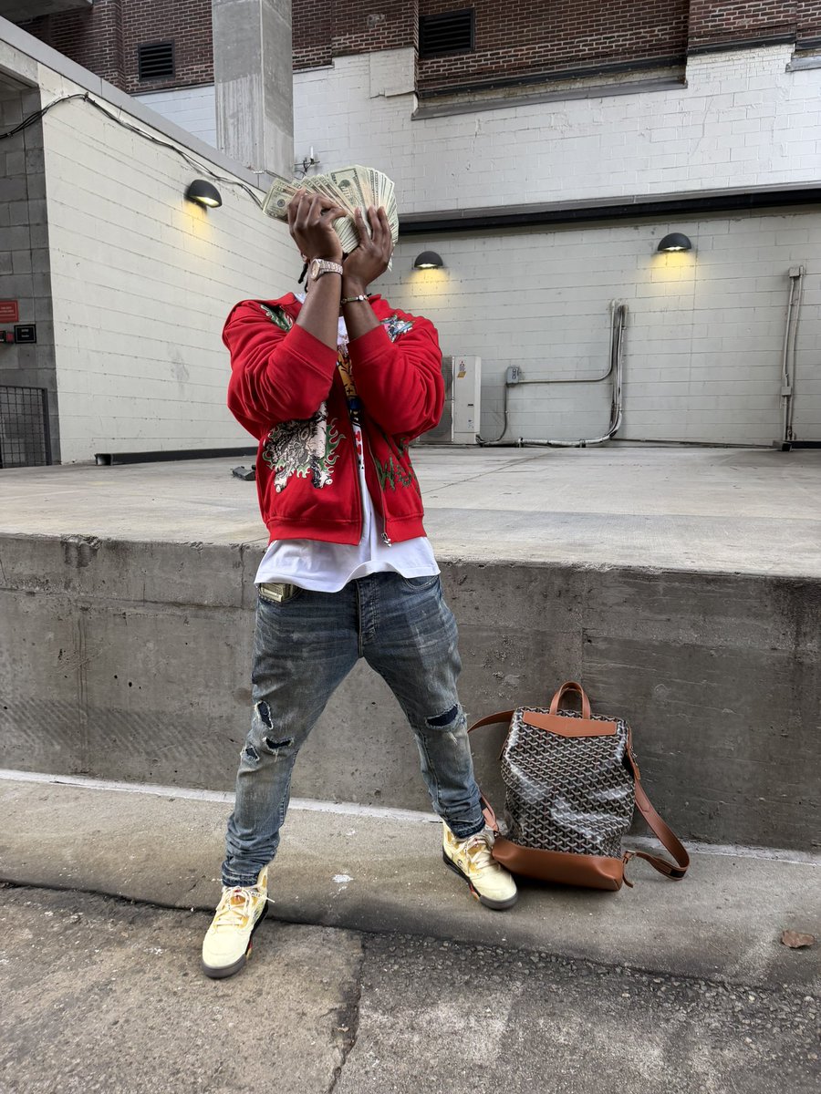 denniswxyne's tweet photo. ⏳ https://t.co/Xw3zmnhVJe