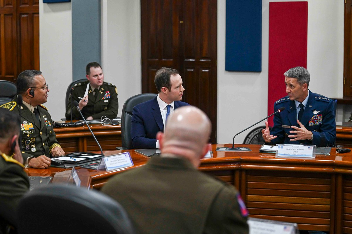 ChiefNGB's tweet photo. Honored to visit Guatemala and meet with Maj. Gen. Henry Saenz, Minister of Defense, alongside Roosevelt Ditlevson, ASW for Homeland Defense and Americas Security Affairs and Brig. Gen. Chad Bridges, TAG of Arkansas.

We reinforced the 24-year relationship between the Arkansas National Guard and Guatemala through the @DeptofWar State Partnership Program. Together, we are advancing shared efforts to combat narco-trafficking and transnational criminal organizations, strengthen military capacity, and support a safer, more secure Western Hemisphere. 

Grateful for Guatemala’s continued commitment to regional security and for the opportunity to deepen this enduring partnership. 

#StrongerTogetherStrongerTomorrow