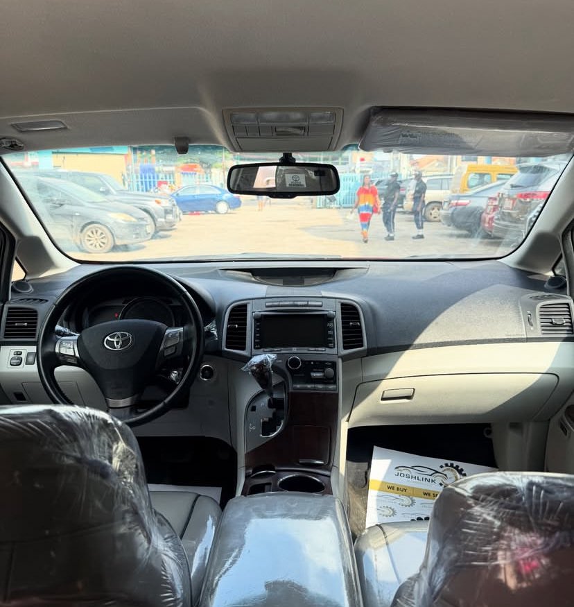 Legitpsalm's tweet photo. SPARKLING CLEAN FOREIGN USED 2010 VENZA

☑️CUSTOM CLEARANCE DEC 2025 
☑️FIRST BODY
☑️POWERBOOTH
☑️THUMBSTART, SEAT HEATER, DOUBLE SCREEN ETC
☑️UNTOYCHED V6 ENGINE, PERFECT GEAR AND CHILLING AC

THERE IS NOTHING TO FIx 10/10

BEST PRICE 15M https://t.co/TW7Od4YfE8