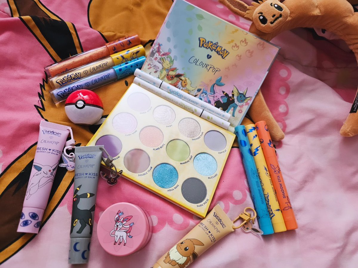 chrominius's tweet photo. pokémon makeup arrived today, excited to experiment with these 🥹 ✨️ https://t.co/mzntNOlAaJ