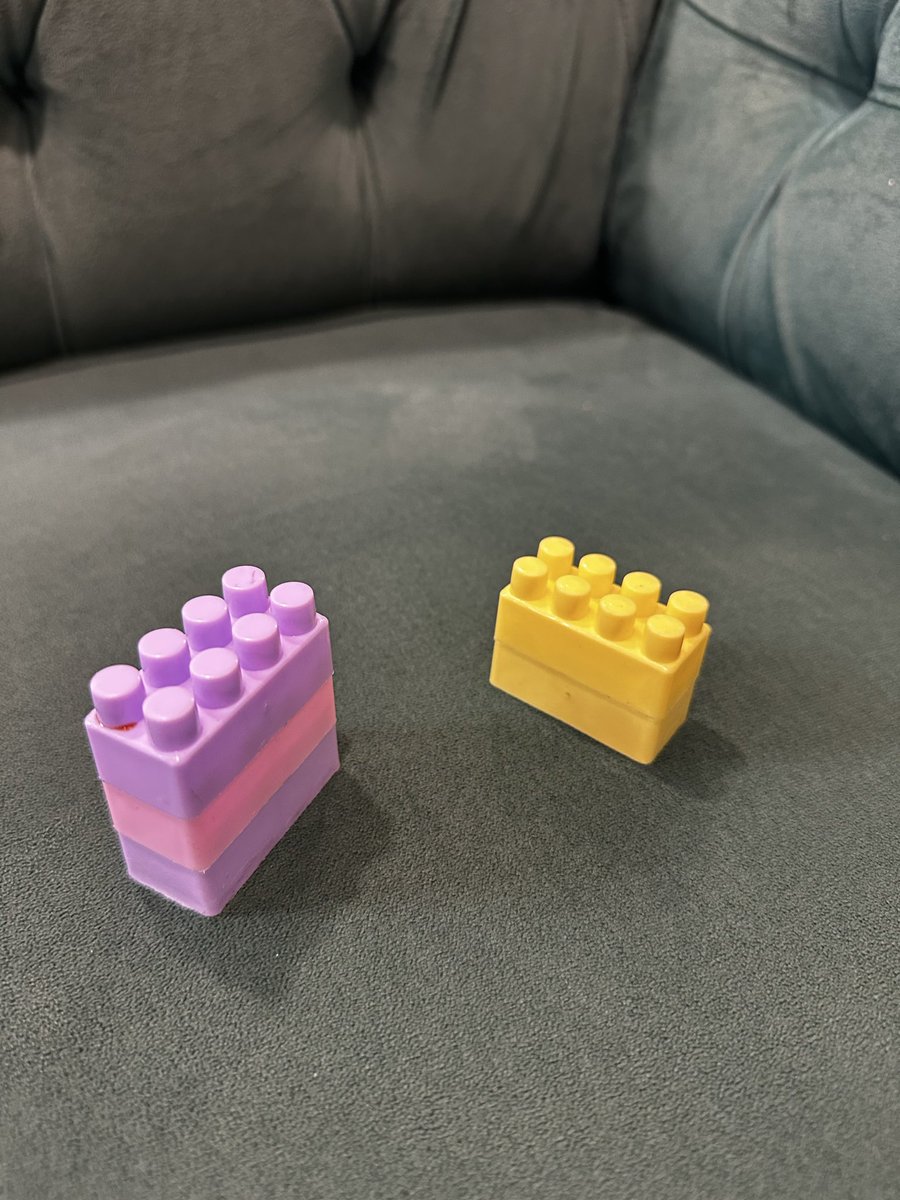 divyans1461's tweet photo. Working on physics simulations has permanently damaged my brain.
I don’t see building blocks, I see contact friction.
#robotics #simulations #real2sim https://t.co/2VmTX0djIN