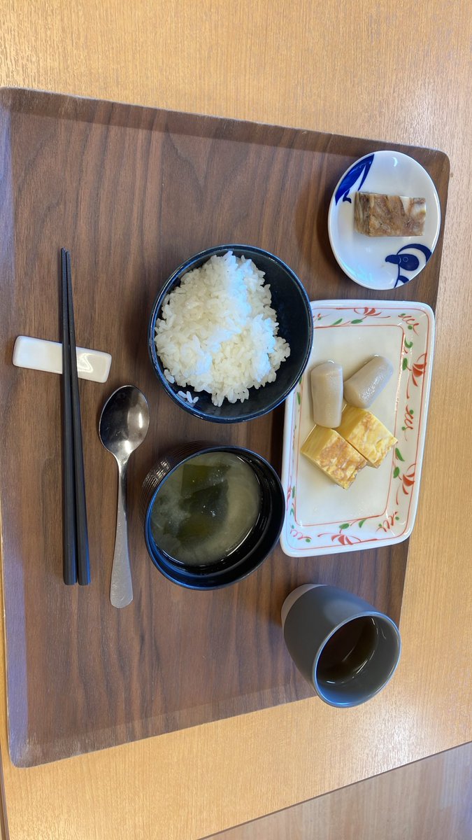 yuichiro1964's tweet photo. 今日の朝ごはん https://t.co/kGMEva9QnM