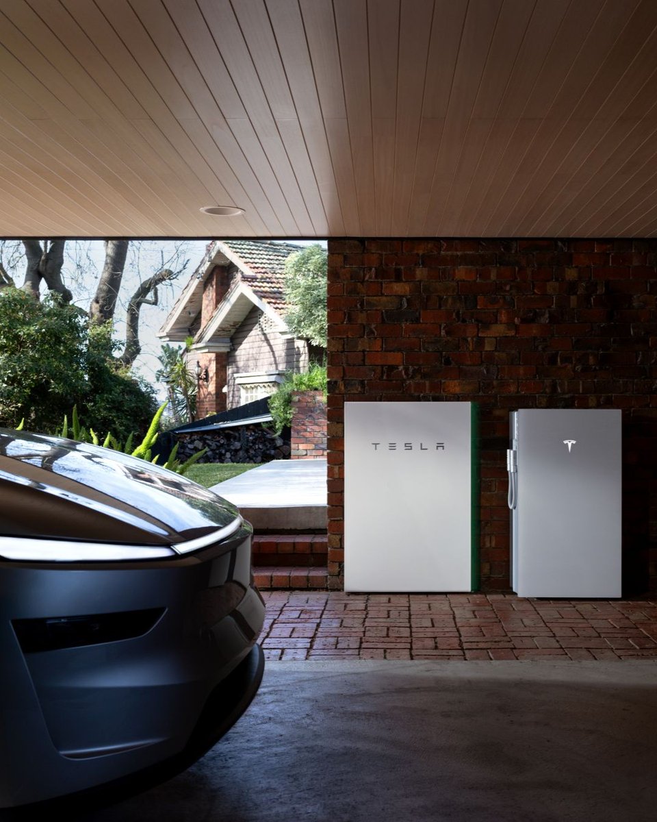 TeslaAUNZ's tweet photo. Powerwall 3 can now be added to existing Powerwall 2 installations across AUNZ https://t.co/TwS3hLytUX