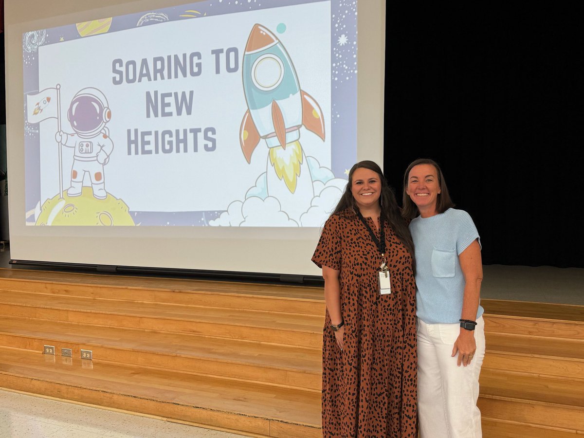 EJJaguars's tweet photo. We are excited to take off this year with these awesome leaders!!🖤💙 @lawalker_teach @KapellaEJES @FultonCoSchools @FultonZone5  #engagingatEJ🐾 #SoaringToNewHeights🐾 https://t.co/O9opnRMgPQ