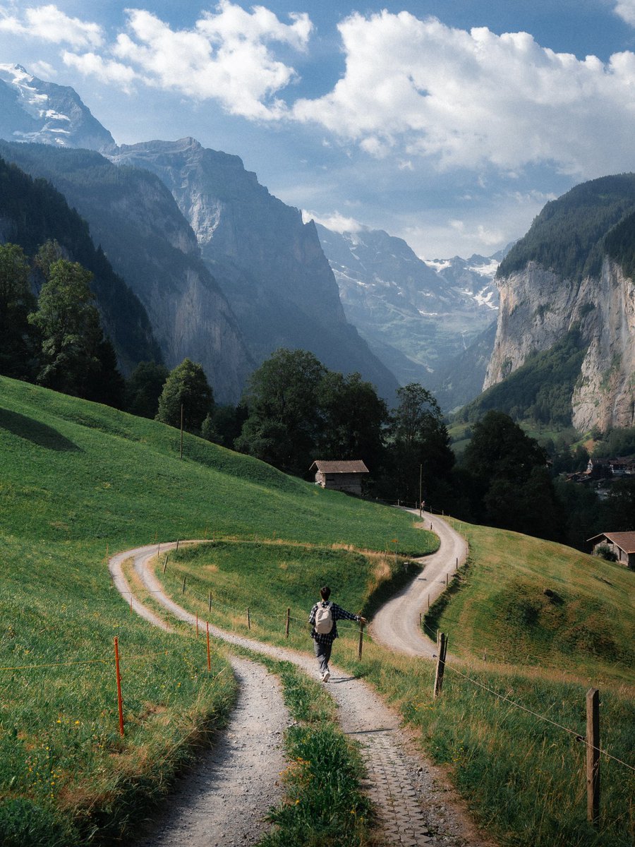 echoesofworld's tweet photo. Switzerland https://t.co/l2s2S3PZB1