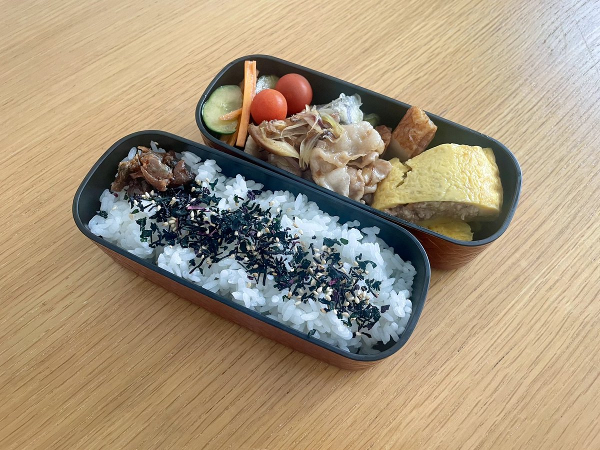yasuhirochiba's tweet photo. おはようございます。
朝から蝉、大盛況。元気だね。 https://t.co/16XVkajeed