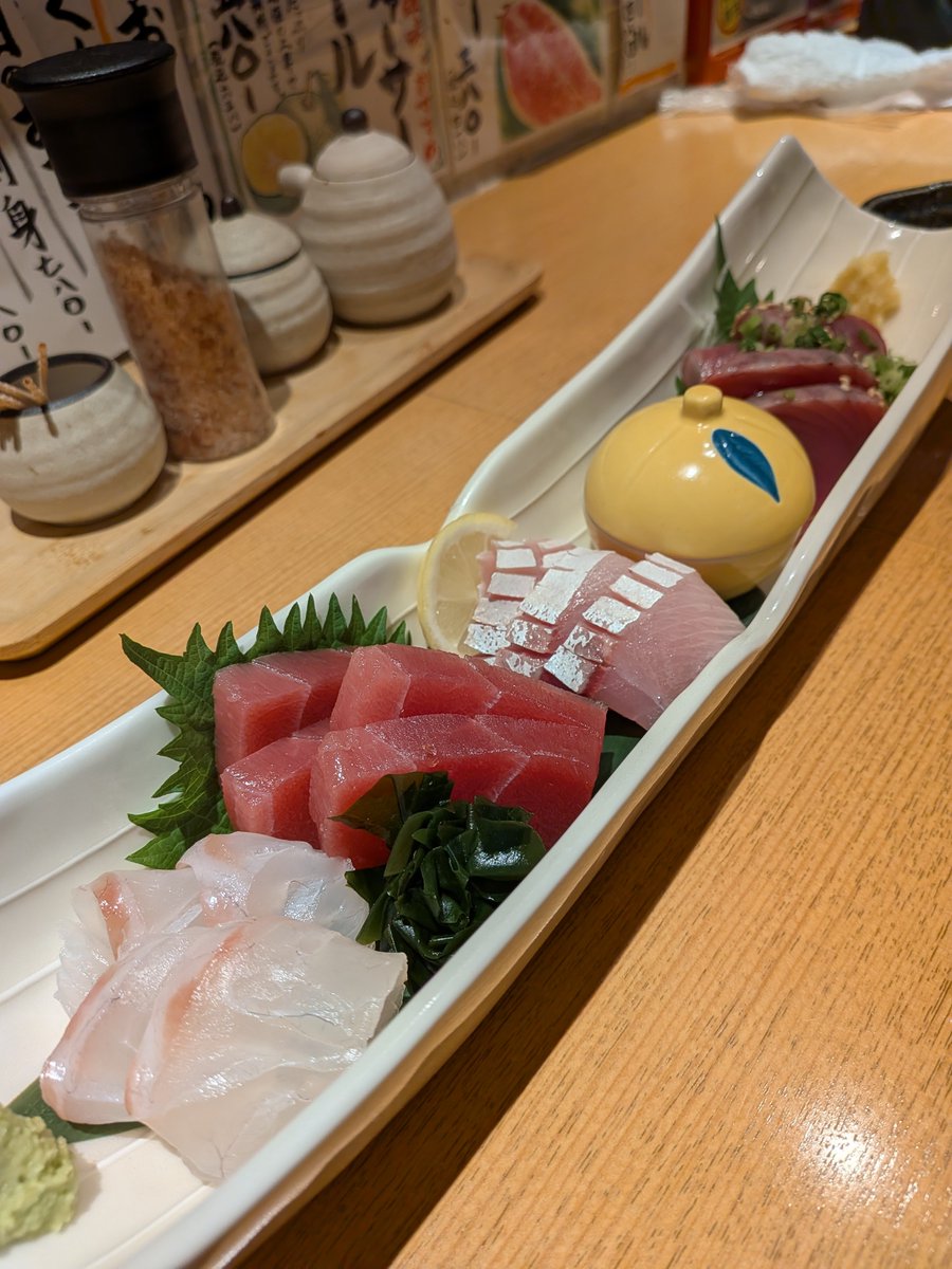festimetable's tweet photo. フジロック打上げて飲みすぎた 終わりたくなくて… https://t.co/vA8CYmO29h