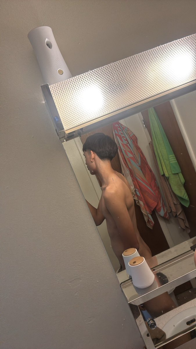 Tc3kkk's tweet photo. #nsfw https://t.co/gctSUCdbWL